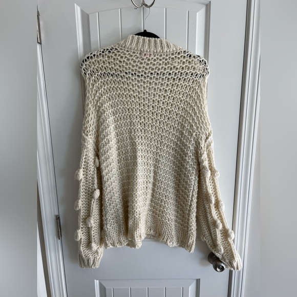 Pink Lily All Eyes On Me Pom Sleeve Sweater Cream - Large - Picture 5 of 7